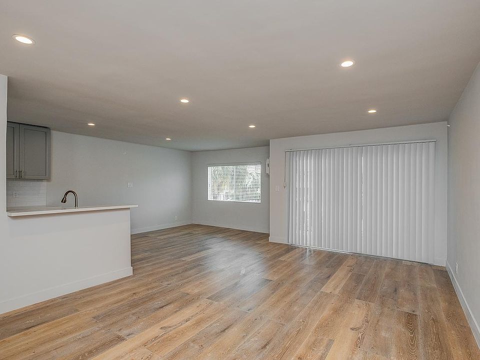 1st image of 314 S Oxford Ave APT 1