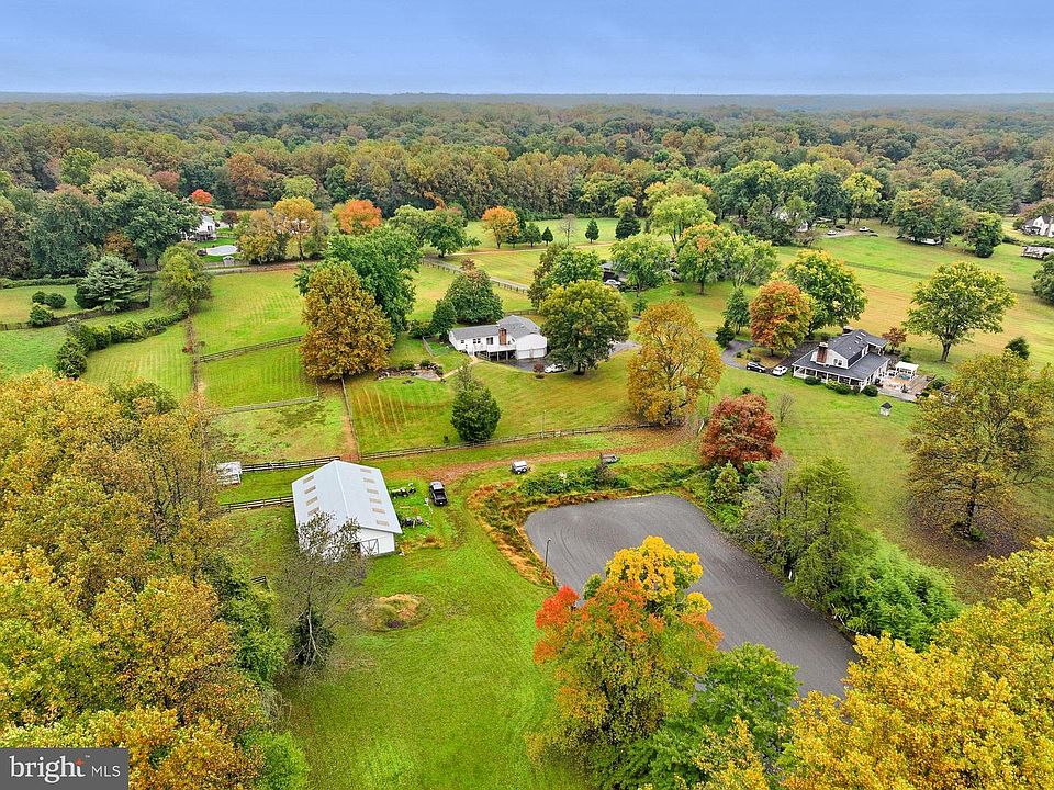 1st image of 7312 Burke Meadow Dr