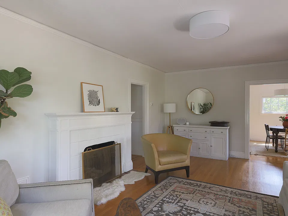 1895 San Juan Ave
