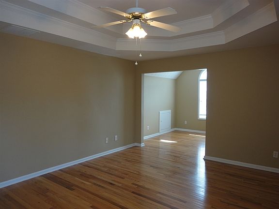 5th image of 4588 James Wade Dr