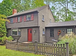 471 Pond St, Franklin, MA 02038