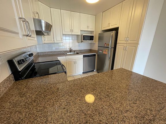 2nd image of 111 Corwin St #1