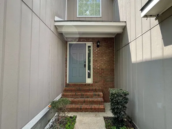 94 Woodfield Pl, Enterprise, AL 36330