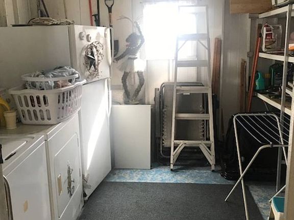 4th image of 2505 E Bay Dr Lot 158