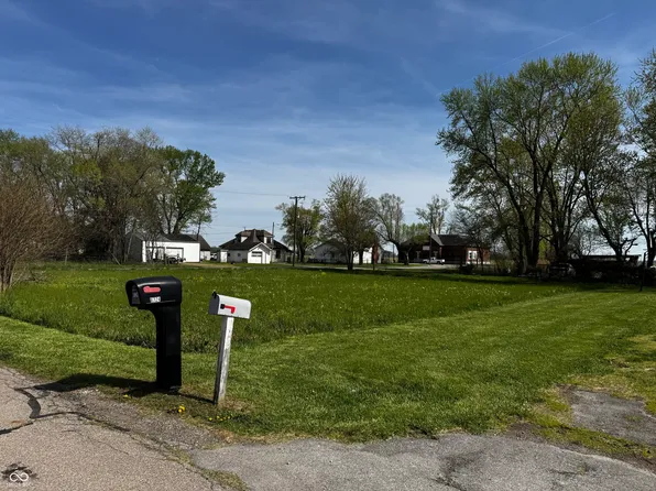 0 E Gambold St, Columbus, IN 47203