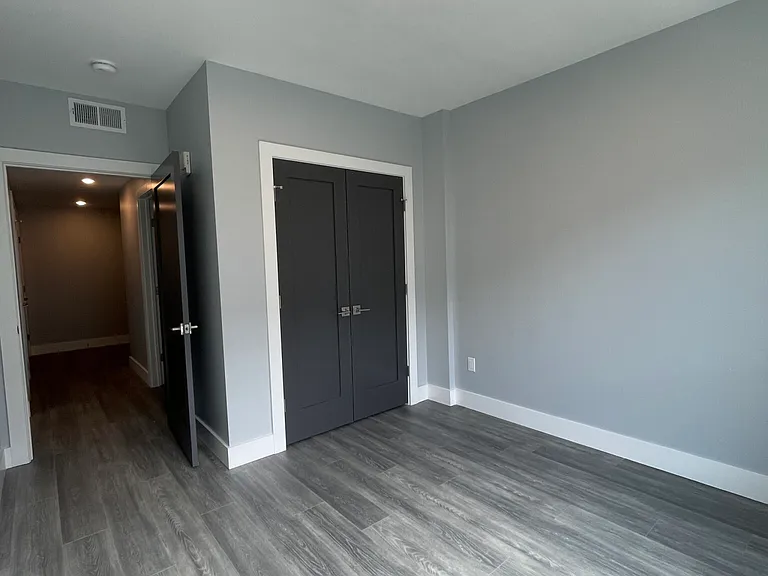 365-367 Western Ave #301D — Photo 9