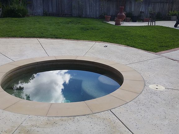 Jacuzzi