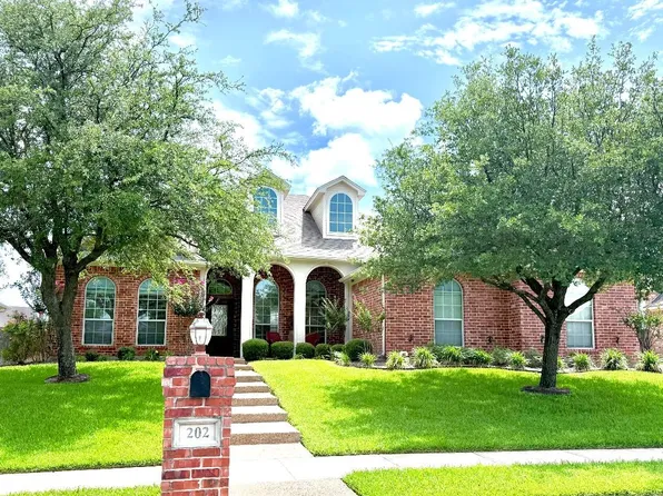 202 Edinburgh, Woodway, TX 76712