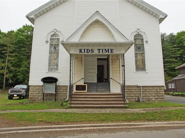 3862 Union St, Marion, NY 14505