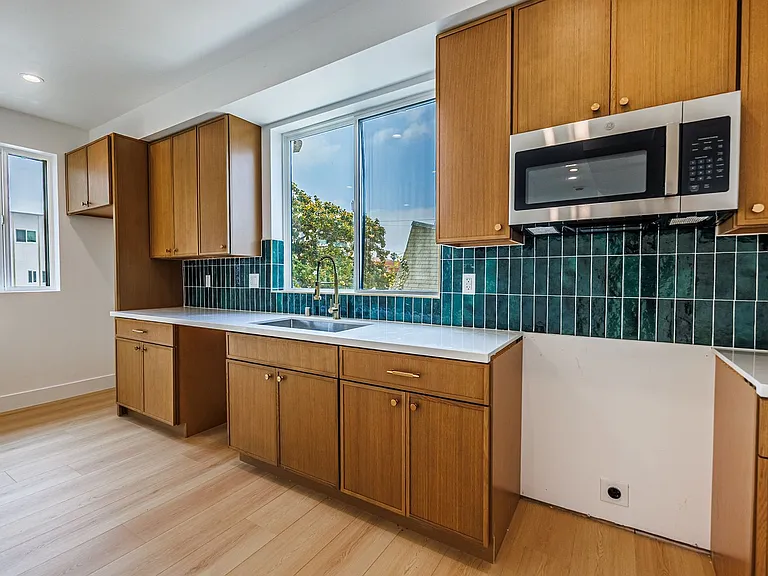 1063 S. Corning St. — Photo 47