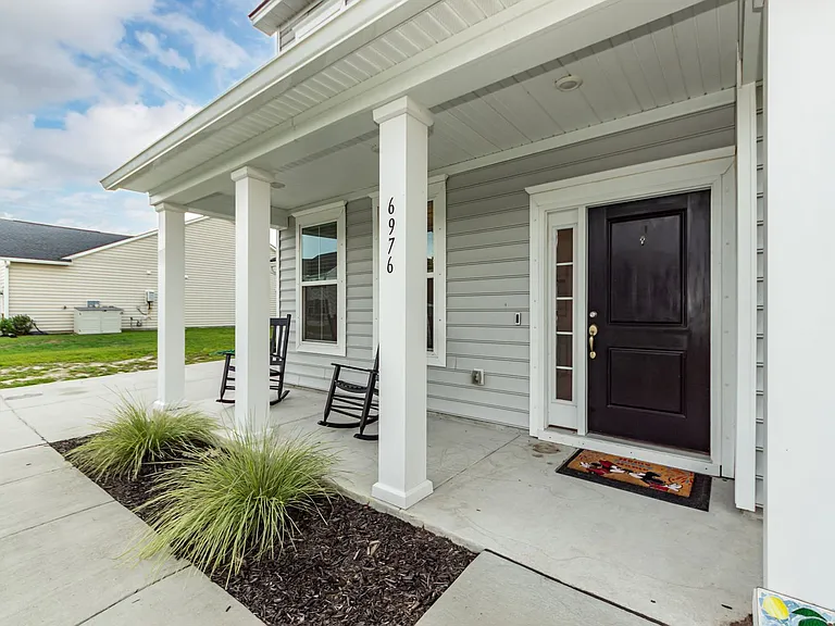 6976 Pumpkinseed Dr — Photo 2