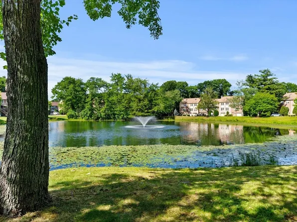 148 Heritage Dr Unit 148, Tewksbury, MA 01876