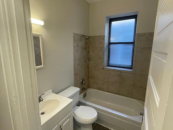 5th image of 3427 Juniata St #2-L