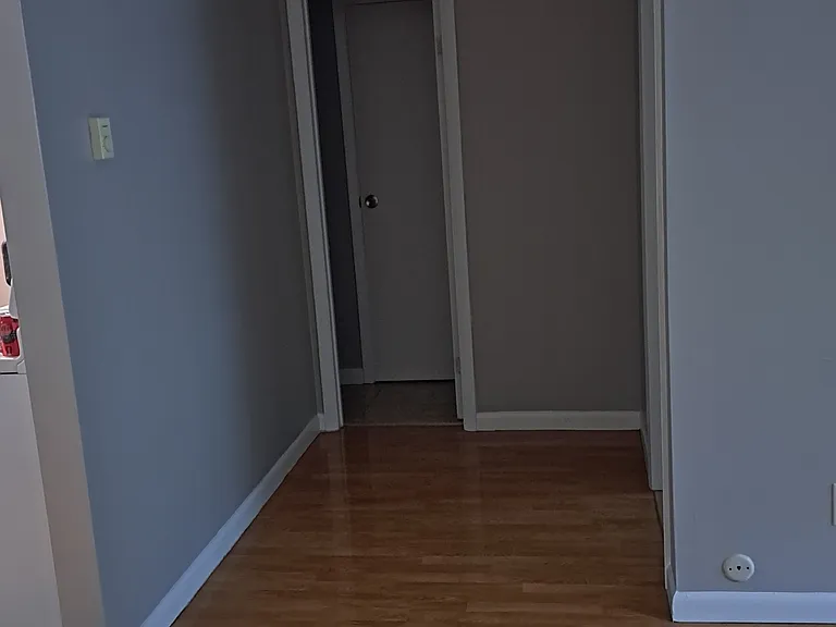 581 Falls Rd #2 — Photo 9