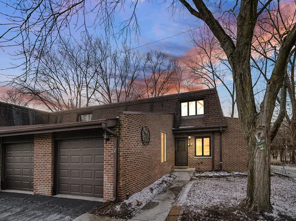 2 Parliament Dr W Unit W, Palos Heights, IL 60463