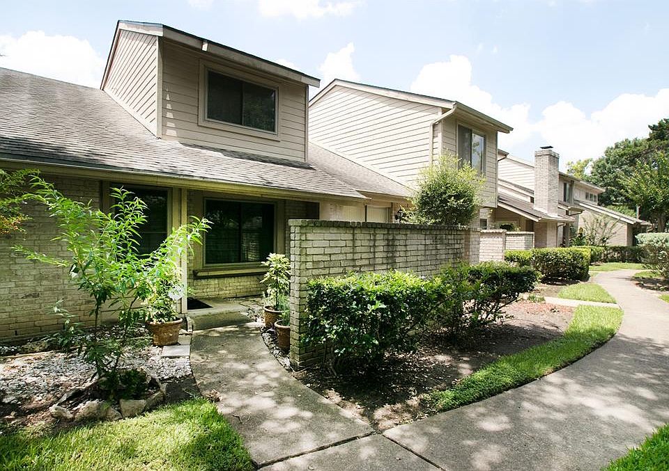 1st image of 10341 Huntington Place Dr #341