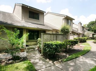 10341 Huntington Place Dr #341, Houston, TX 77099