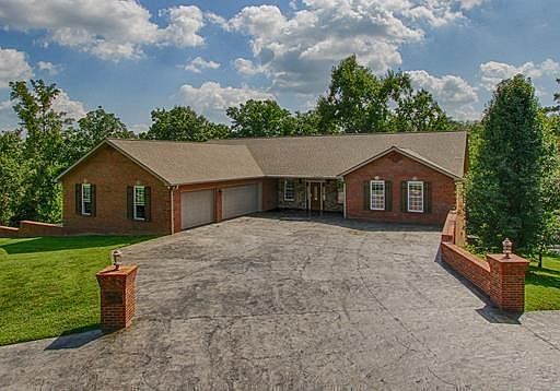 1st image of 9309 Daybreak Dr #B