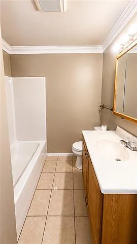 6249 August Ln — Photo 7