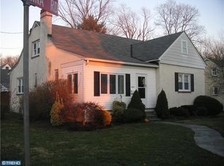 2071 Susquehanna Rd, Abington, PA 19001