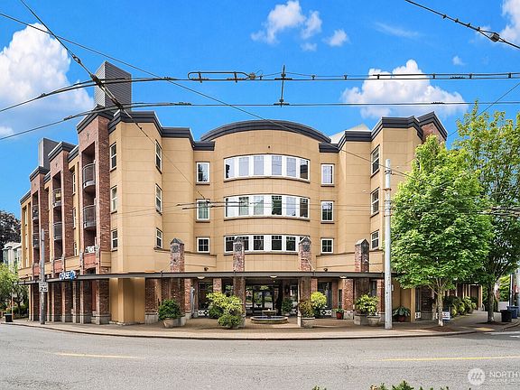 2nd image of 1417 Queen Anne Avenue N #212