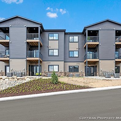 4th image of 4310 Pine Forest Blvd NE #541bf56d3
