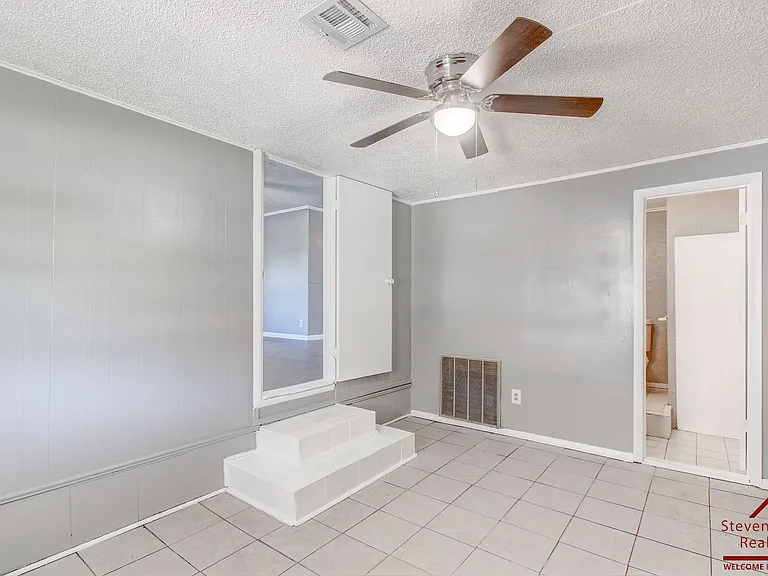 1806 NW Lincoln Ave — Photo 16