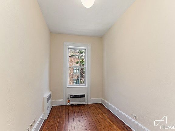 5th image of 335 W 70th St APT 4