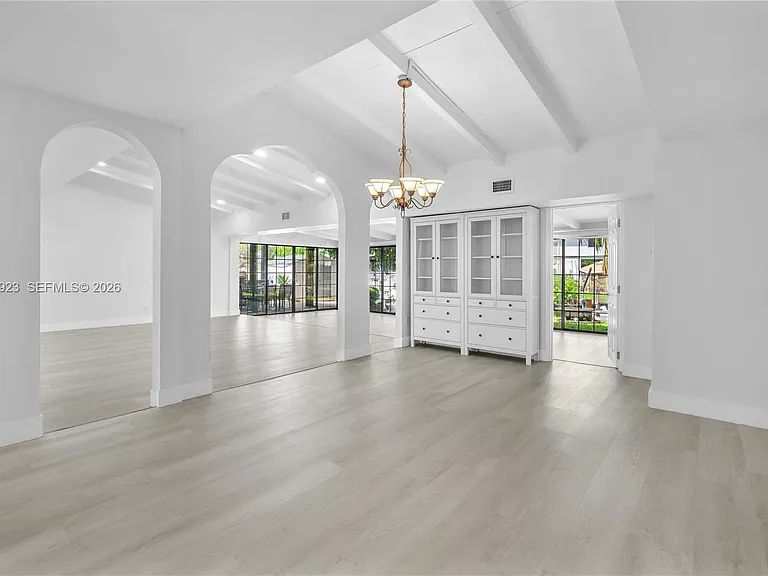 2555 Nassau Ln — Photo 7