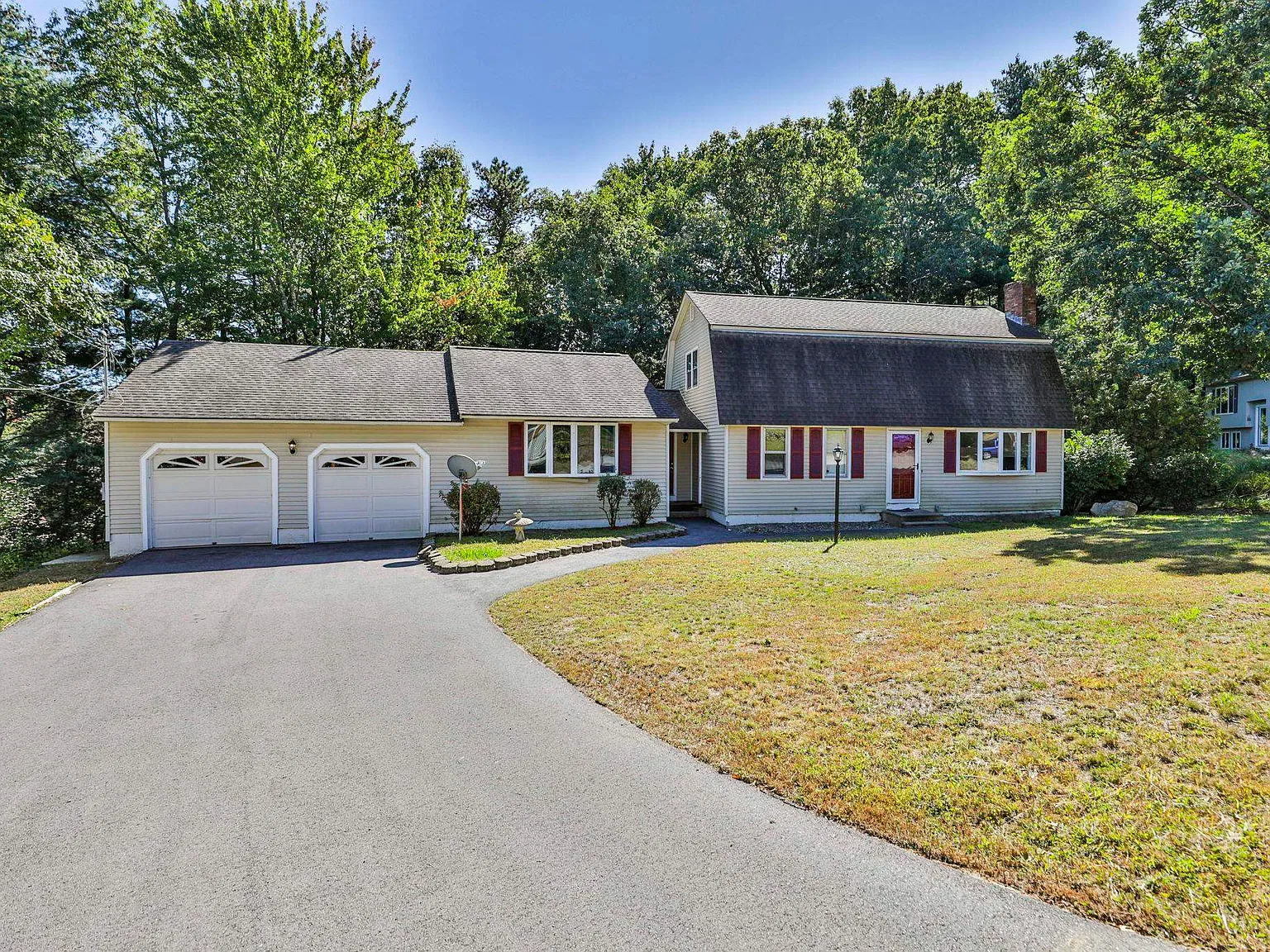 3 bed, 4.0 bath, 2136 sqft, $4,800 — Photo 3