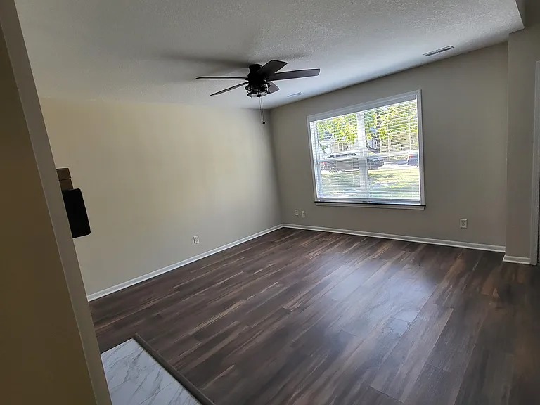 832 Connecticut St — Photo 5
