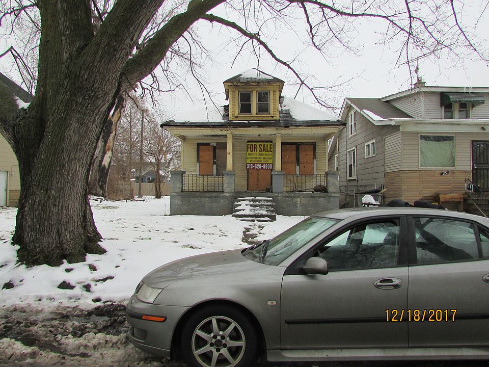 1st image of 23 W Josephine St