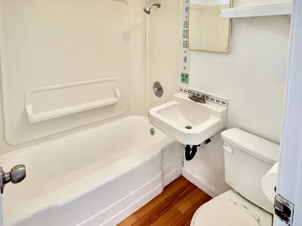 2625 Monroe Ave #B, San Diego, CA 92116