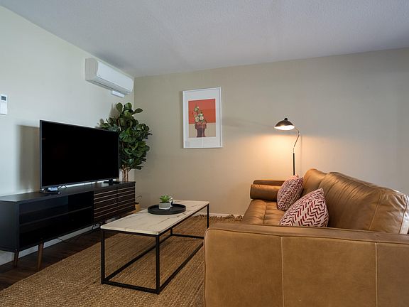 3rd image of 249 Acalanes Dr #1305