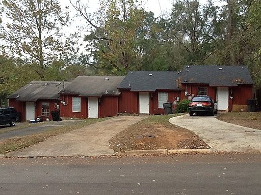 1st image of 752 Wailes St