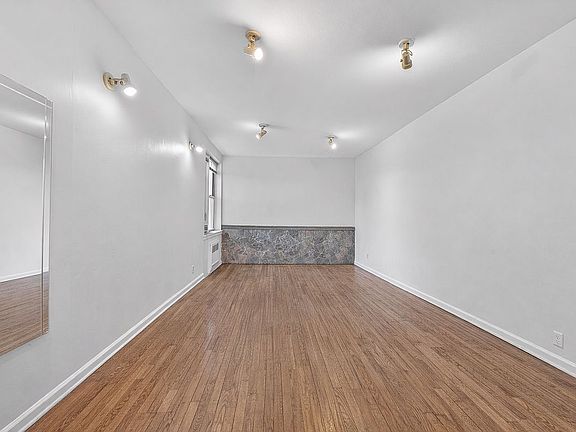 5th image of 84-35 Lander St APT 2B