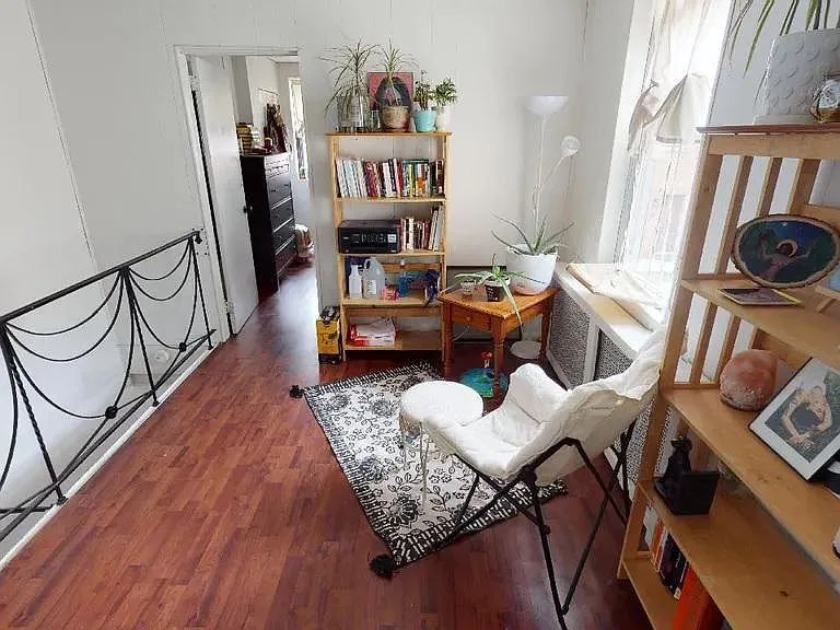 415 E Flora St — Photo 13