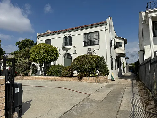 936 S Norton Ave #4 Photo 1