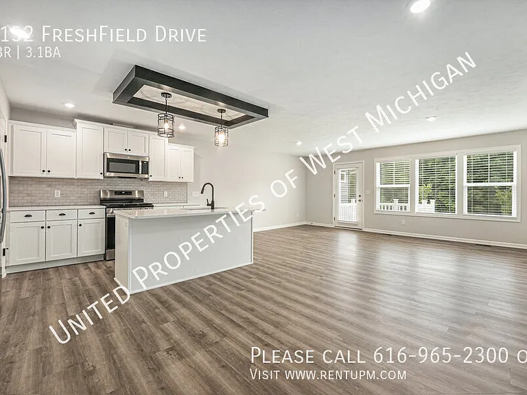 1152 Freshfield Dr — Photo 8