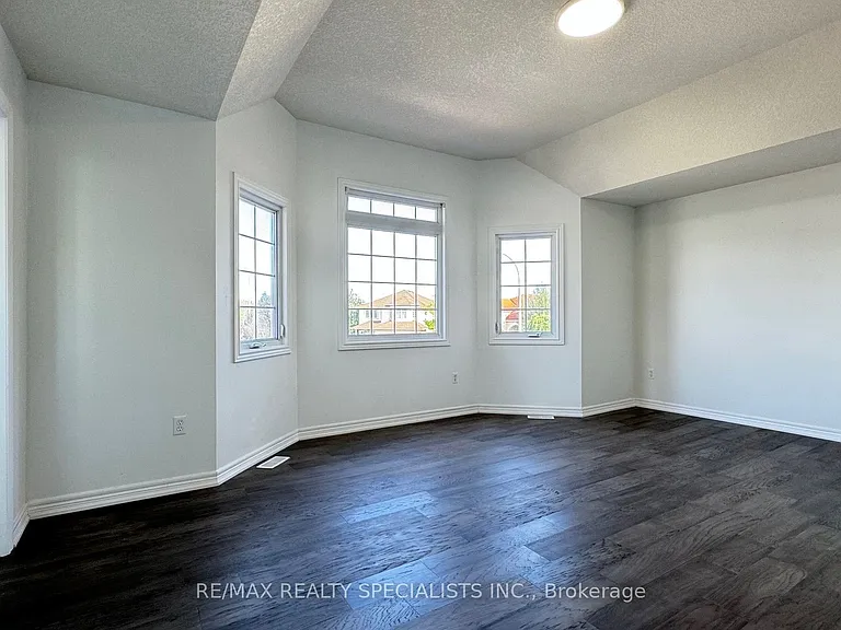 505 Bridlewreath Ct #UPPER LVL — Photo 25