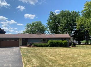 4951 County Rd W, Dodgeville, WI 53533