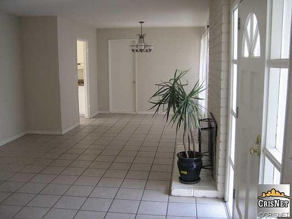 3rd image of 22708 Leadwell St