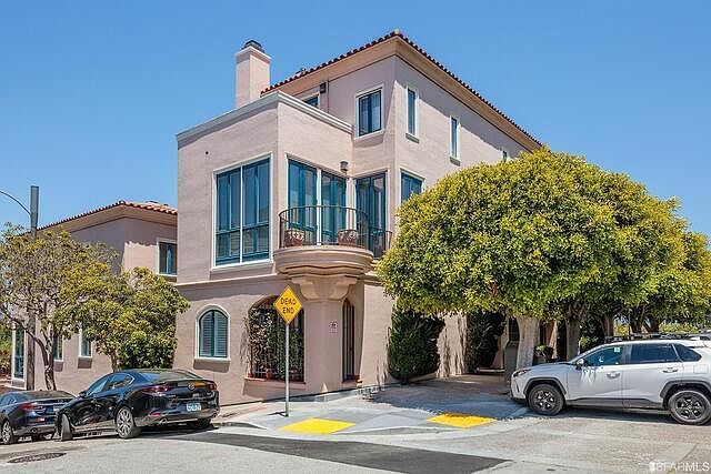 1st image of 186 Francisco St APT 2