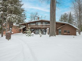 1800 Silver Forest Ln, Eagle River, WI 54521