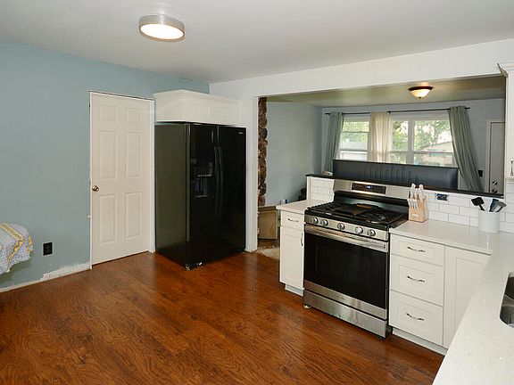 4th image of 92174 Gravel Lake Dr