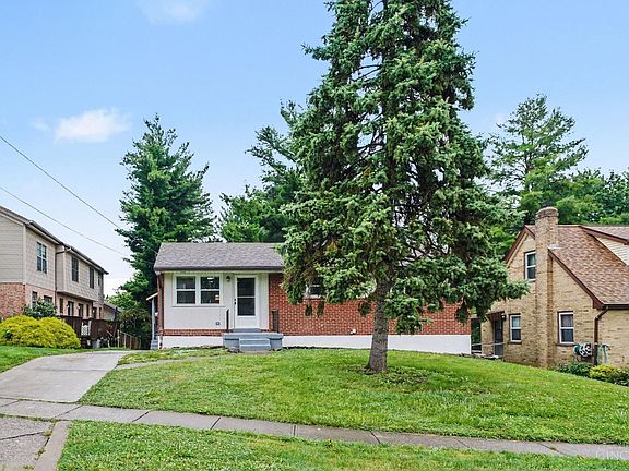 2nd image of 3260 Harry Lee Ln