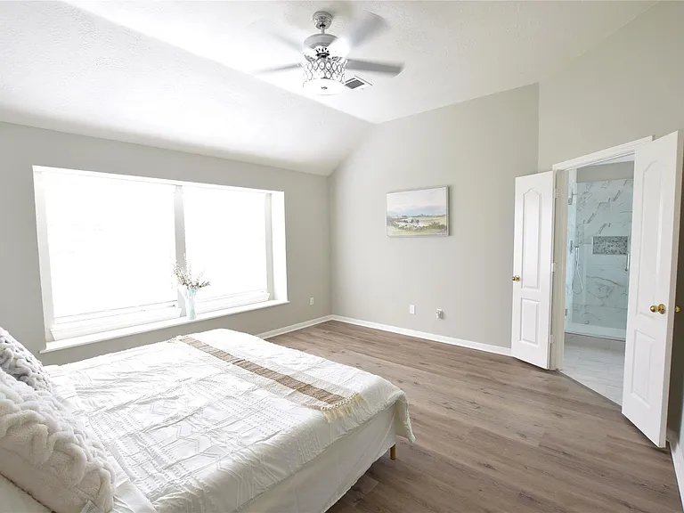 4602 Summer Lakes — Photo 17