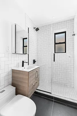 Rented by Compass | media 20