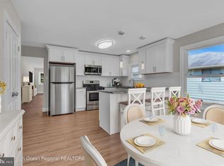 4 Saint Eustatius St, Toms River, NJ 08757