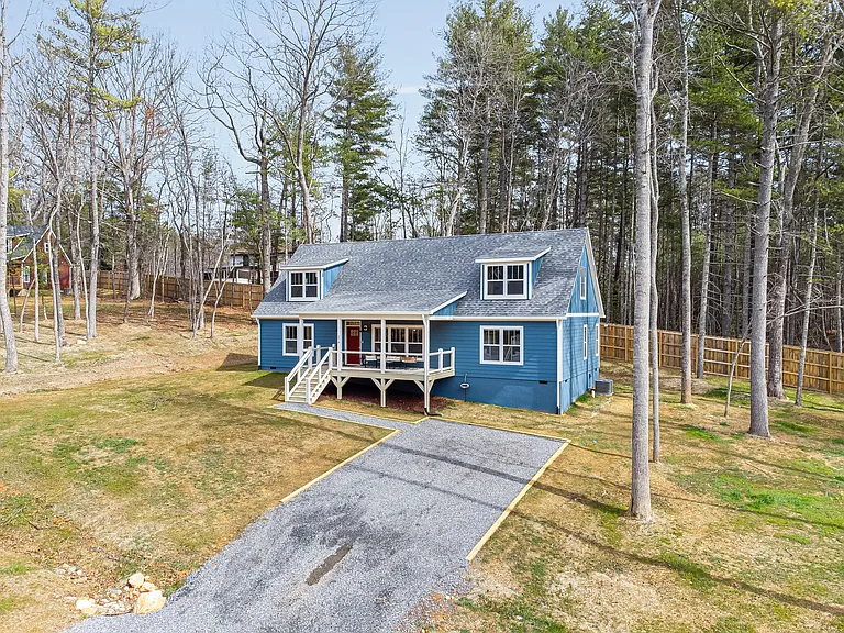 170 Cascade Ridge Rd — Photo 2